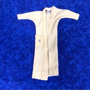 Vintage 1960s BARBIE Singing in the Shower Bathrobe